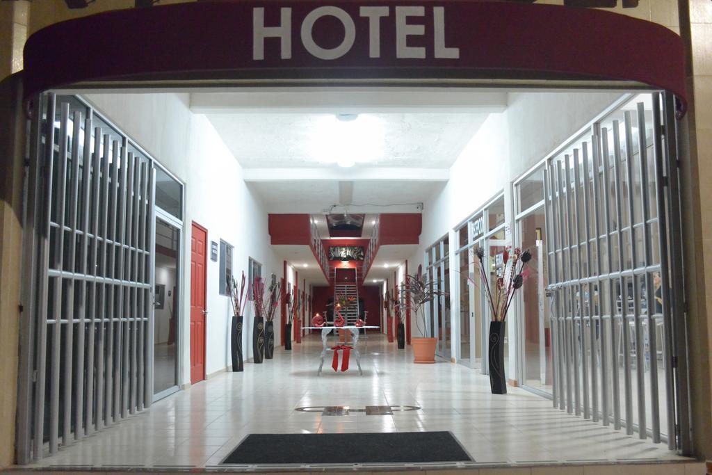 Hotel Plaza Providencia Ixtapa  Extérieur photo