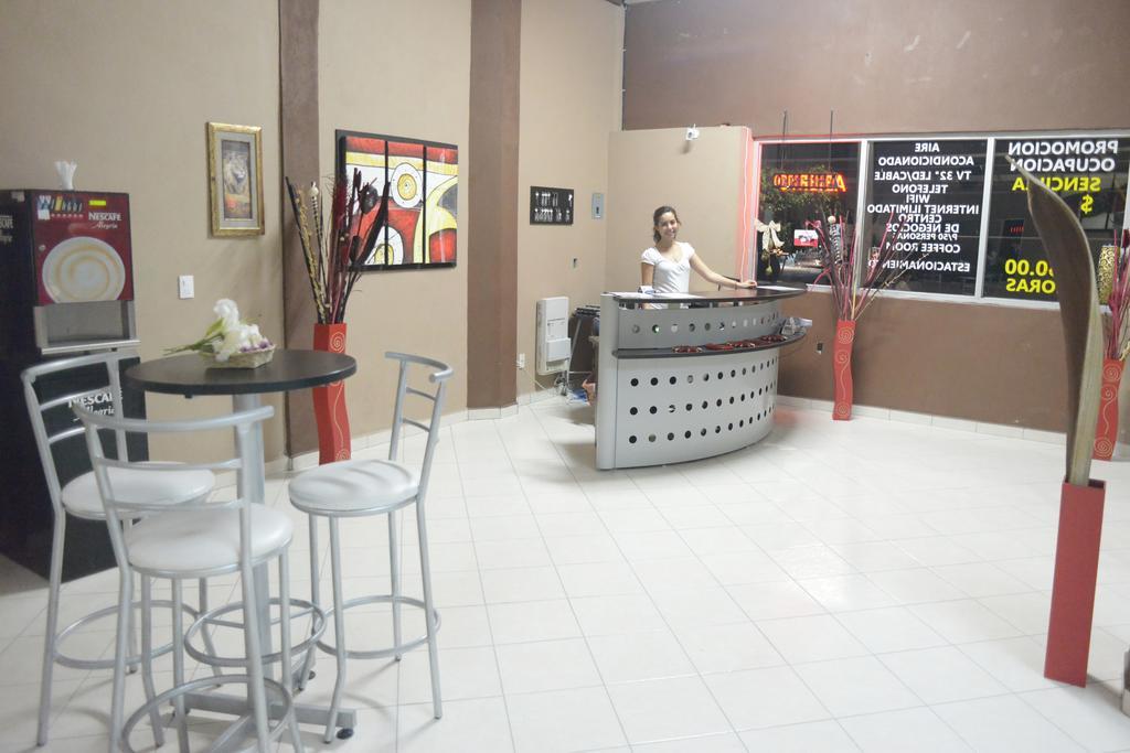Hotel Plaza Providencia Ixtapa  Extérieur photo